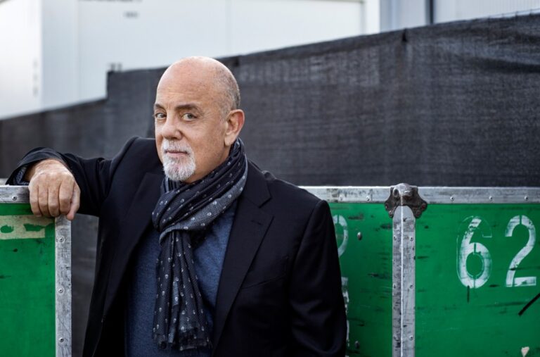 Billy Joel’s Romantic Gesture: Singing ‘Uptown Girl’ to Ex-Wife Christie Brinkley