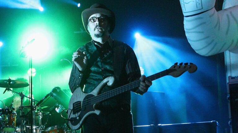 Discover the Shocking Journey of Primus in 2000: From Creative Turmoil to Epic Comeback!