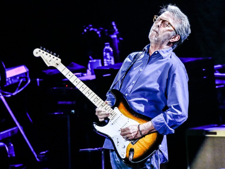 Discover the Top 10 Legendary Hits by Eric Clapton That You Can’t Miss!