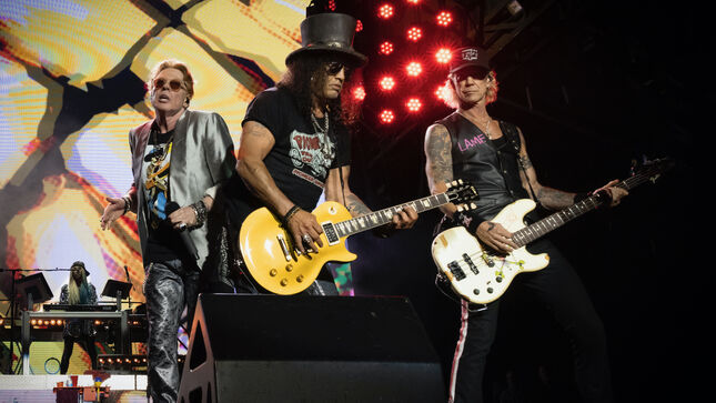 Duff McKagan Raves About Axl Rose’s Leadership Skills in Guns N’ Roses