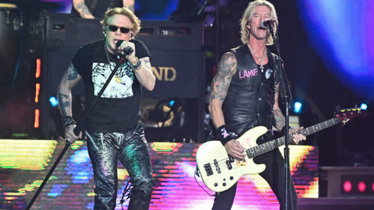 Duff McKagan Reveals the Painful Truth Behind Guns N’ Roses’ Epic Performances