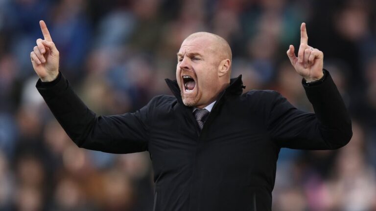 Everton Boss Sean Dyche Reveals Surprising Music Taste – Metallica, Green Day, The Hives, and Rick Astley!