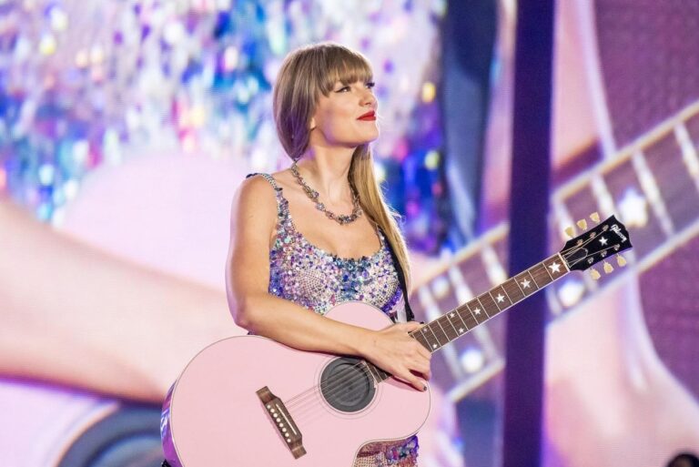 Forbes Reveals: Taylor Swift’s Unprecedented Success Ruffles Feathers Among Record Labels!