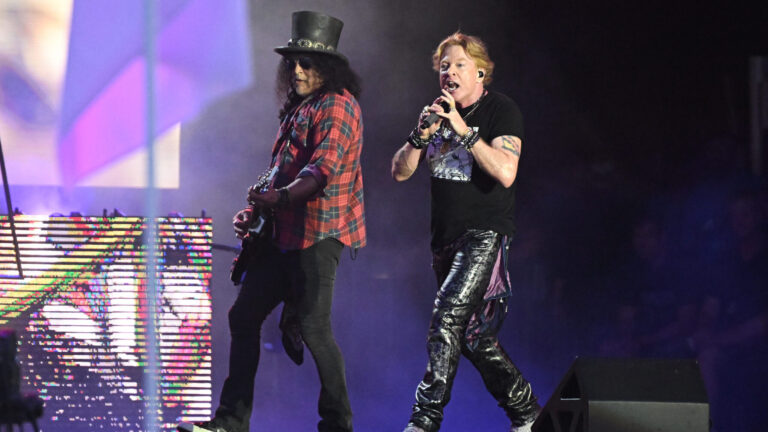 Guns N’ Roses Reschedules Epic Phoenix Show – You Don’t Want to Miss It!