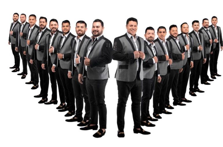 Latin AMA Legacy Award Presented to Banda MS for Outstanding Contribution