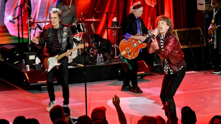 Legendary Rolling Stones Live in Houston – Don’t Miss Their Epic Show at NRG Stadium on April 28th!