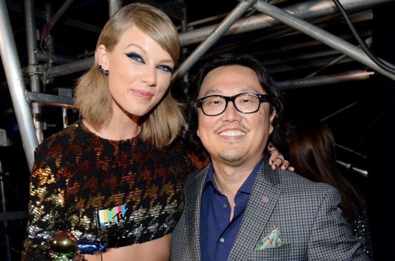 Renowned Video Director Comes to Taylor Swift’s Defense – You Won’t Believe What He Revealed!