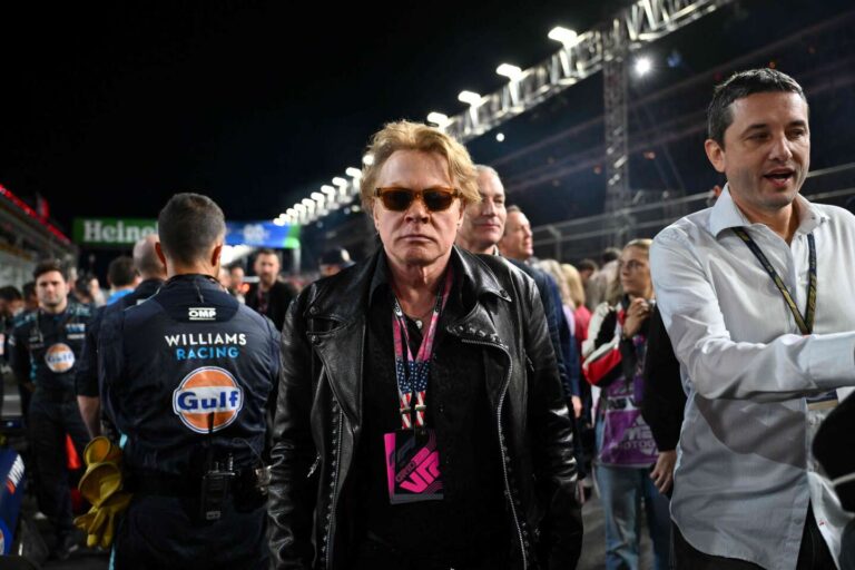 Shock Allegations: Guns N’ Roses Frontman Axl Rose Faces Accusations of Sexual Assault