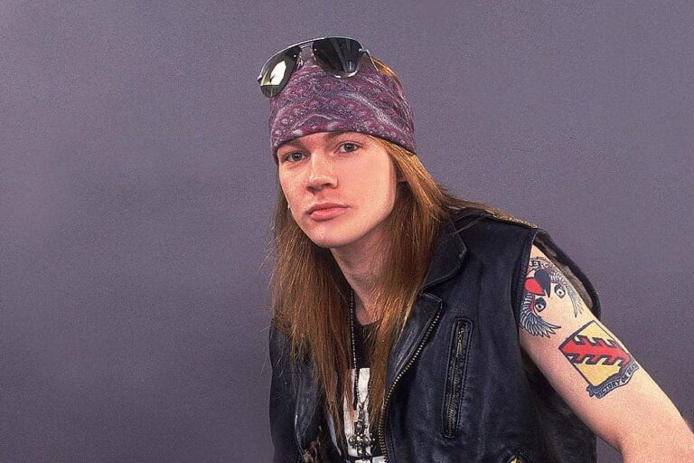 The Ultimate Top 10 Axl Rose Hits You Can’t Miss!