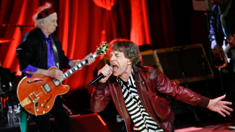 Watch Mick Jagger’s Timeless Dance Moves in Action – They’re Still as Legendary as Ever!