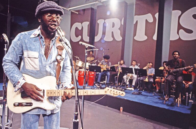 Discover the Ultimate Curtis Mayfield Playlist: 10 Songs You Can’t Miss