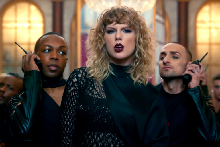 Taylor Swift Slams Old Label for Unauthorized Album Release – Fans, you won’t believe her epic response!