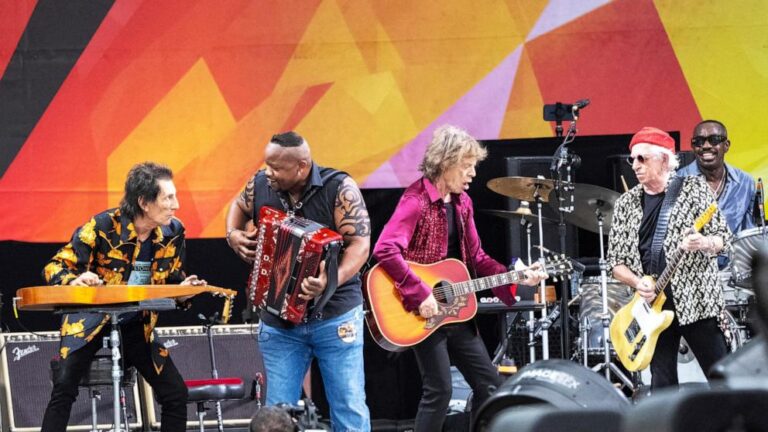 Unprecedented Attendance of 500,000 Fans Flock to New Orleans Jazz Fest for Historic Rolling Stones Performance!